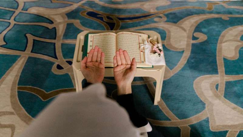 Step-by-Step Salah A Practical Guide for New Muslims Overview2