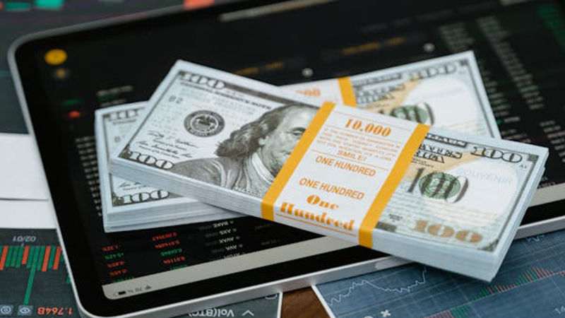 The Fiqh of Zakat on Business and Trade